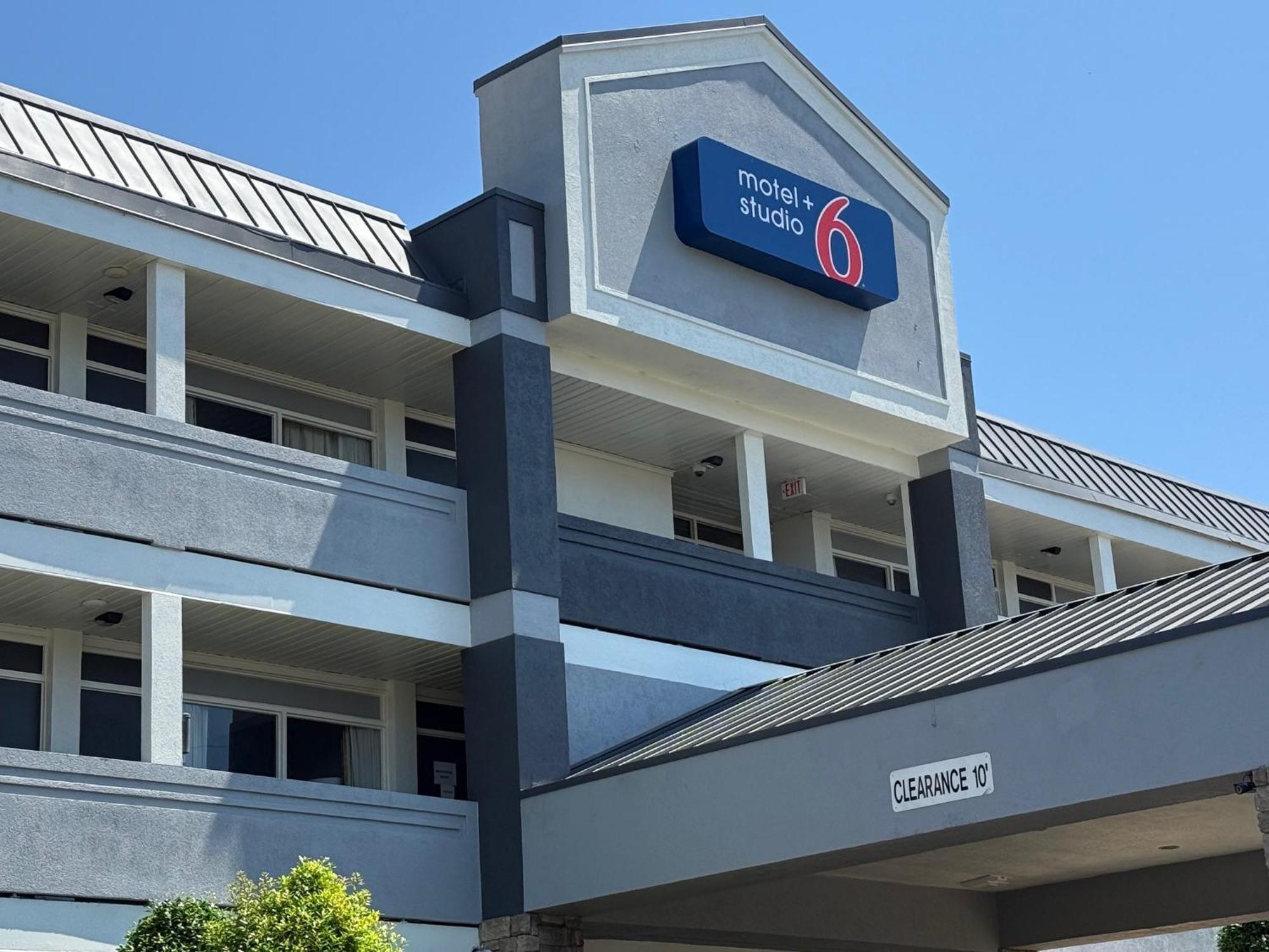 Motel 6 Charlotte, Nc - Airport South Eksteriør bilde
