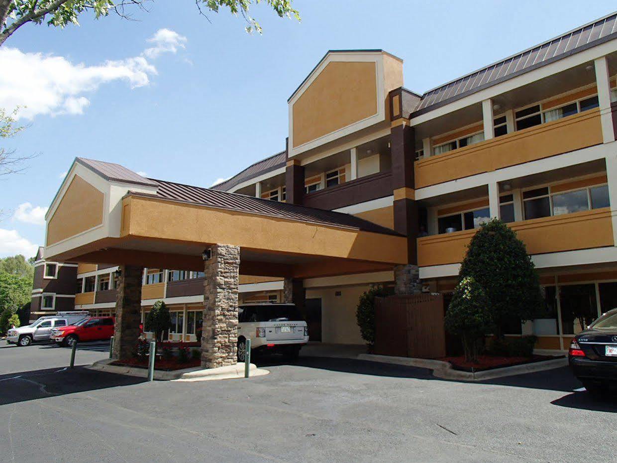 Motel 6 Charlotte, Nc - Airport South Eksteriør bilde